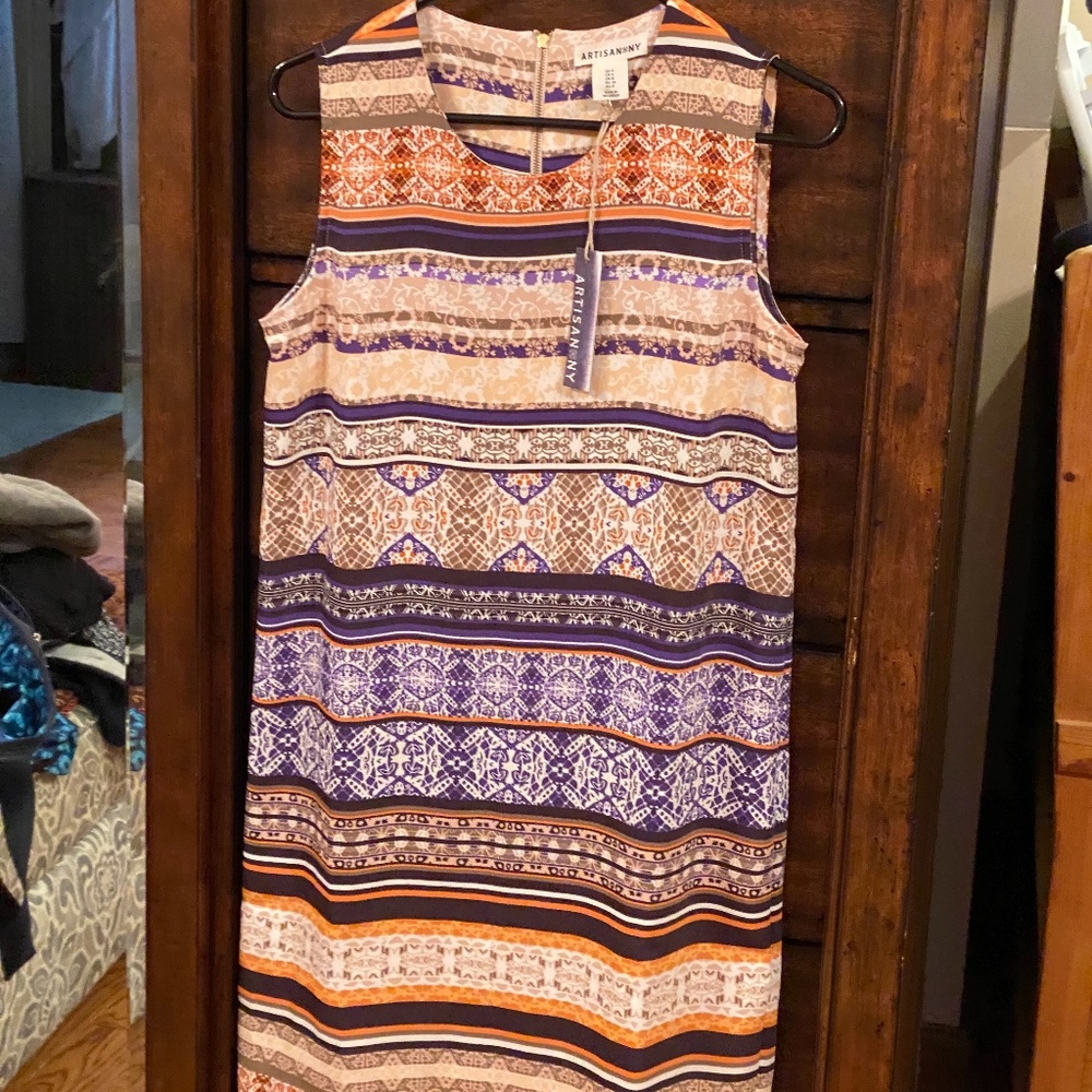 Dress shift style. - Picture 5 of 6